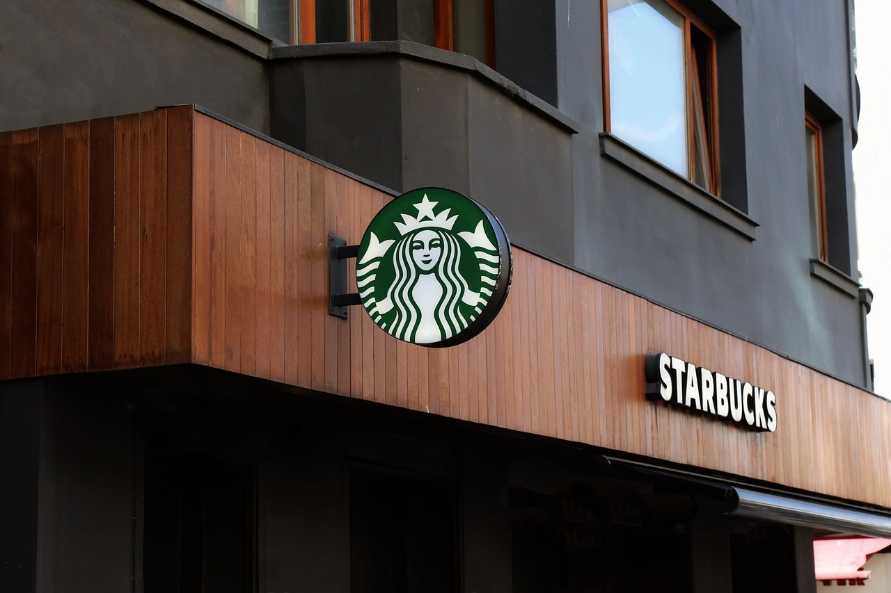 How the Right Paint Job Can Boost Your Business Image
