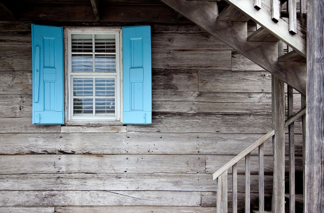 Preparing Your Home’s Exterior for Spring & Summer Painting
